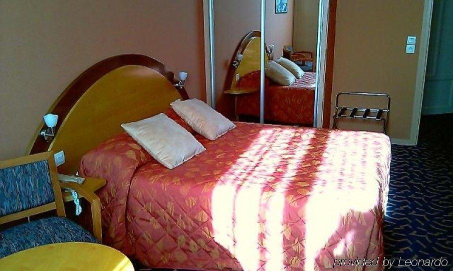 Hotel De France Кан Екстериор снимка