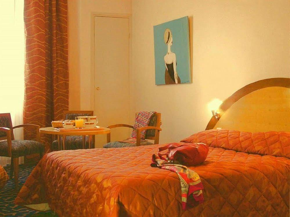 Hotel De France Кан Екстериор снимка